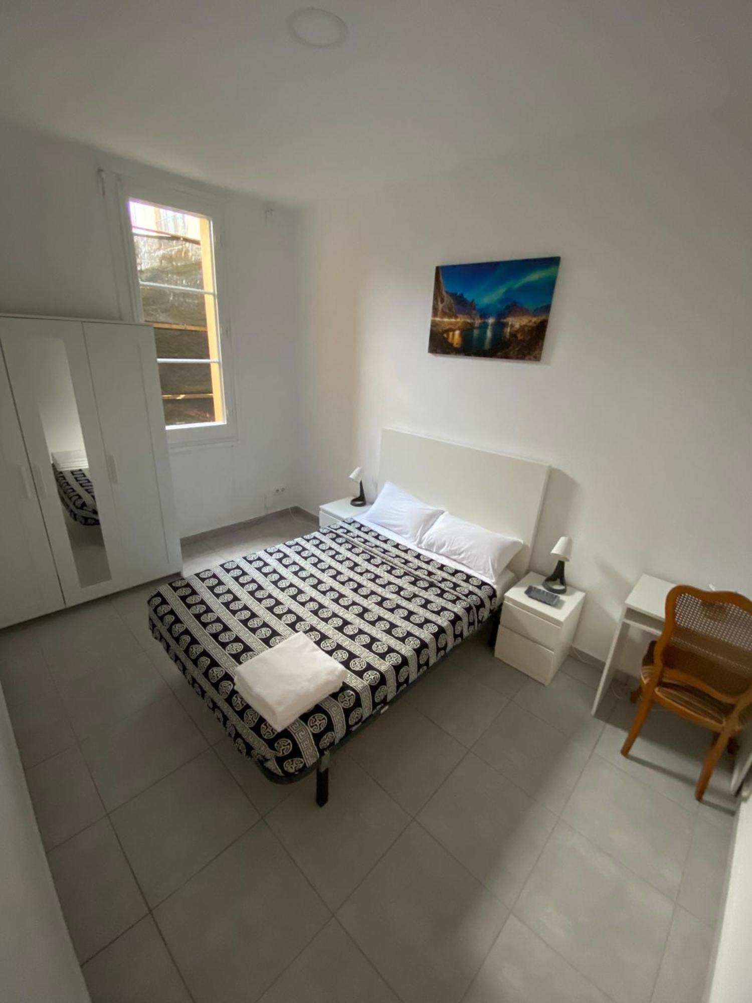 Apartamento Habitacion Para Tu Estadia Corta En Bcn Barcelona Exterior foto